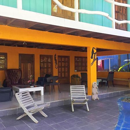 Madre Selva Hostel Puerto Viejo de Talamanca Екстер'єр фото