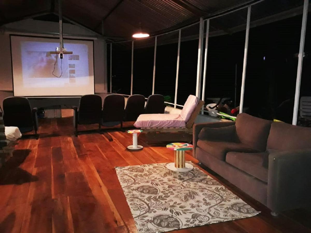 Madre Selva Hostel Puerto Viejo de Talamanca Екстер'єр фото